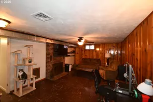 724 E 14th St, The Dalles, OR 97058 - Photo 22