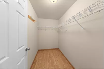 17615 SW Falling Leaf Ct, Beaverton, OR 97003 - Photo 16