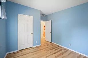 827 NE Woodard Ave, Castle Rock, WA 98611 - Photo 24