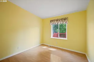 827 NE Woodard Ave, Castle Rock, WA 98611 - Photo 22