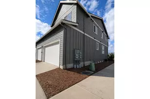 31122 NW Turel Dr, North Plains, OR 97133 - Photo 2