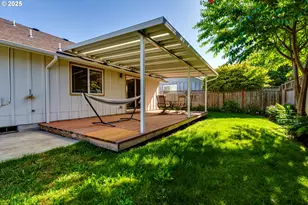 1278 Winery Ln, Eugene, OR 97404 - Photo 16