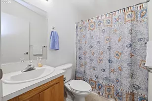 2150 Laura St, Springfield, OR 97477 - Photo 16