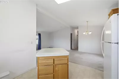 2150 Laura St #113, Springfield, OR 97477 - Photo 12