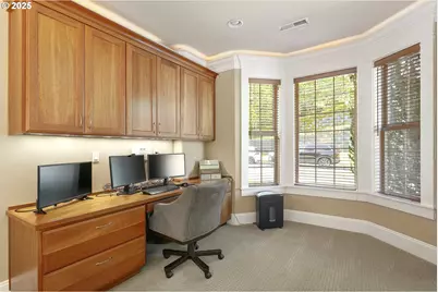 4616 SE Honors Pl, Gresham, OR 97080 - Photo 4