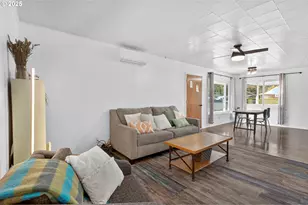 76395 River Rd, Oakridge, OR 97463 - Photo 8