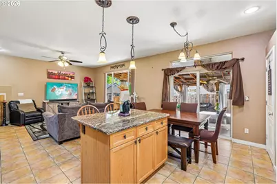 225 NW 208th Ave, Beaverton, OR 97006 - Photo 10