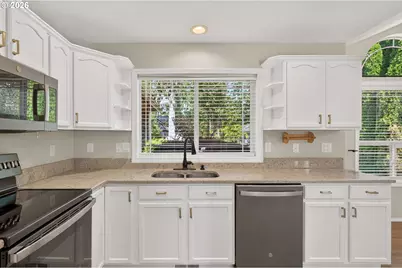 2753 NW Pinot Noir Dr, McMinnville, OR 97128 - Photo 12