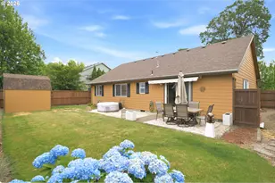 2753 NW Pinot Noir Dr, McMinnville, OR 97128 - Photo 28