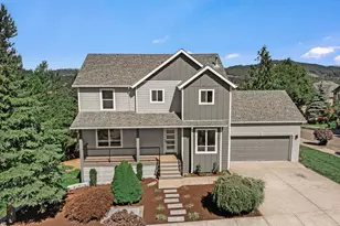 7026 SE 156th Ave, Portland, OR 97236 - Photo 2