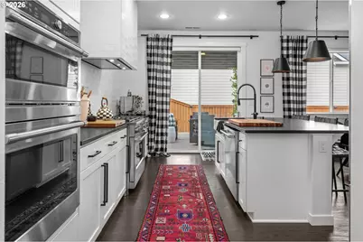 9685 SW 173rd Ave, Beaverton, OR 97007 - Photo 12