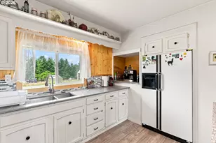 68763 Wasser Rd, Rainier, OR 97048 - Photo 8