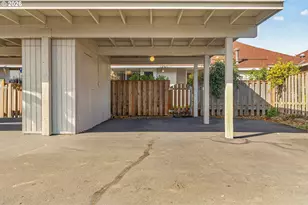 14190 SW 6th St, Beaverton, OR 97005 - Photo 26
