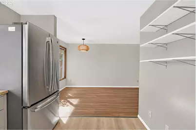 14190 SW 6th St, Beaverton, OR 97005 - Photo 16