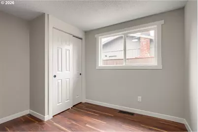 12126 SE Redwood Ave, Milwaukie, OR 97222 - Photo 24