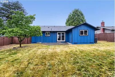 12126 SE Redwood Ave, Milwaukie, OR 97222 - Photo 30