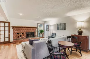 10135 SW Riverwood Ln, Portland, OR 97224 - Photo 8