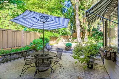10135 SW Riverwood Ln, Portland, OR 97224 - Photo 28