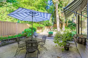 10135 SW Riverwood Ln, Portland, OR 97224 - Photo 28