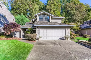 10135 SW Riverwood Ln, Portland, OR 97224 - Photo 2