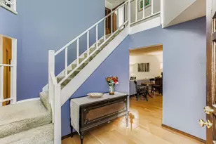 10135 SW Riverwood Ln, Portland, OR 97224 - Photo 6