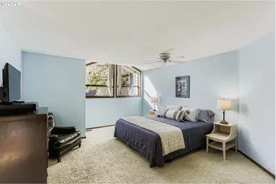 10135 SW Riverwood Ln, Portland, OR 97224 - Photo 18