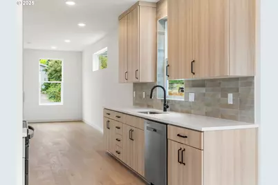 305 SE Jetty Ave, Lincoln City, OR 97367 - Photo 30