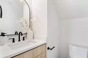 305 SE Jetty Ave, Lincoln City, OR 97367 - Photo 6