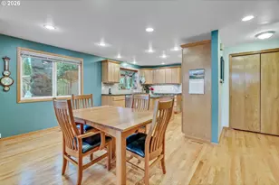 19500 SW Alderwood Ct, Beaverton, OR 97003 - Photo 14