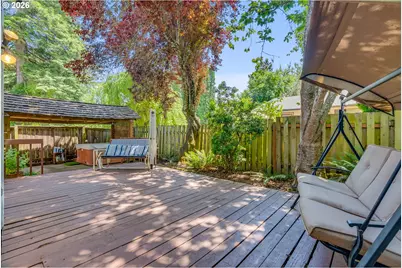 19500 SW Alderwood Ct, Beaverton, OR 97003 - Photo 36