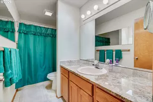 19500 SW Alderwood Ct, Beaverton, OR 97003 - Photo 34
