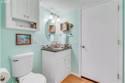 19500 SW Alderwood Ct, Beaverton, OR 97003 - Photo 22