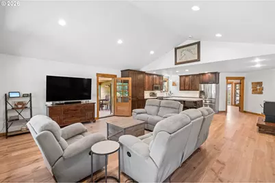 4500 Hart Rd, Dallas, OR 97338 - Photo 12