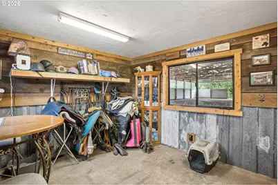 4500 Hart Rd, Dallas, OR 97338 - Photo 36