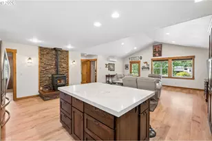 4500 Hart Rd, Dallas, OR 97338 - Photo 10
