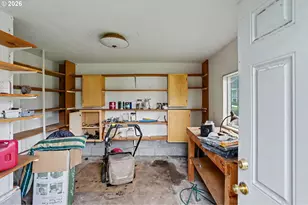 555 Sacre Ln, Monmouth, OR 97361 - Photo 40
