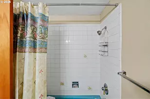 555 Sacre Ln, Monmouth, OR 97361 - Photo 28