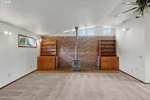555 Sacre Ln, Monmouth, OR 97361 - Photo 20