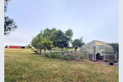 39800 Mertz Dr SE, Stayton, OR 97383 - Photo 8