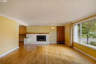 1666 Evergreen Dr, Eugene, OR 97404 - Photo 8