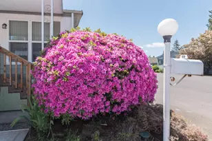 21016 SE Stark St, Gresham, OR 97030 - Photo 2