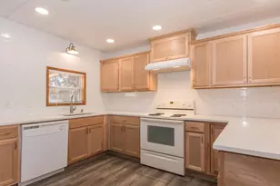 21016 SE Stark St, Gresham, OR 97030 - Photo 22