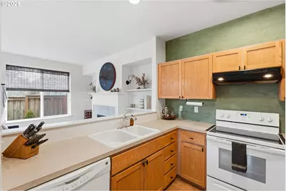 6453 SW Vinwood Ter, Beaverton, OR 97078 - Photo 16