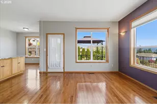 1615 7th St, Columbia City, OR 97018 - Photo 14