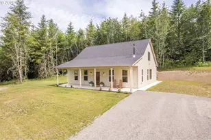 1013 N Bodine Rd, Kelso, WA 98626 - Photo 2