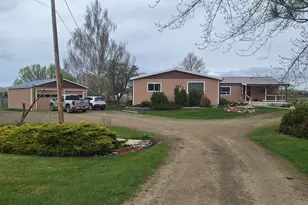 64929 Hurricane Creek Rd, Enterprise, OR 97828 - Photo 14