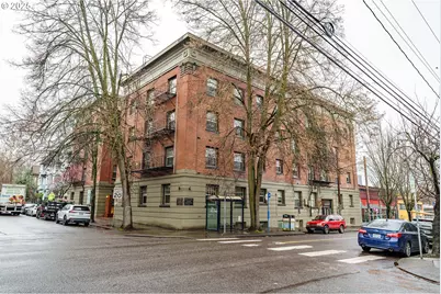 2109 NW Irving St #114, Portland, OR 97210 - Photo 28