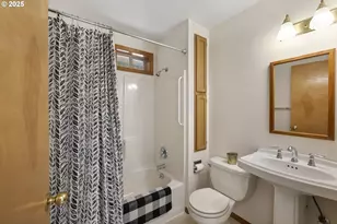 4719 Westwood Dr, Hood River, OR 97031 - Photo 42