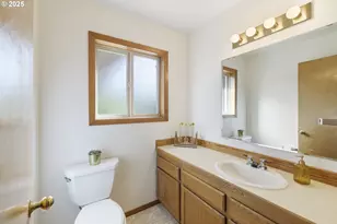 4719 Westwood Dr, Hood River, OR 97031 - Photo 36