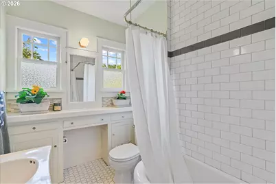 2621 SE 81st Ave, Portland, OR 97206 - Photo 18
